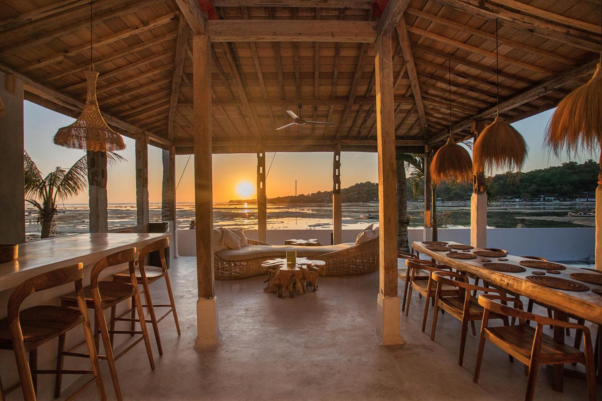 Sunset House Ceningan, 10 Person Beachview Private Villa Nusa Lembongan  Exterior photo