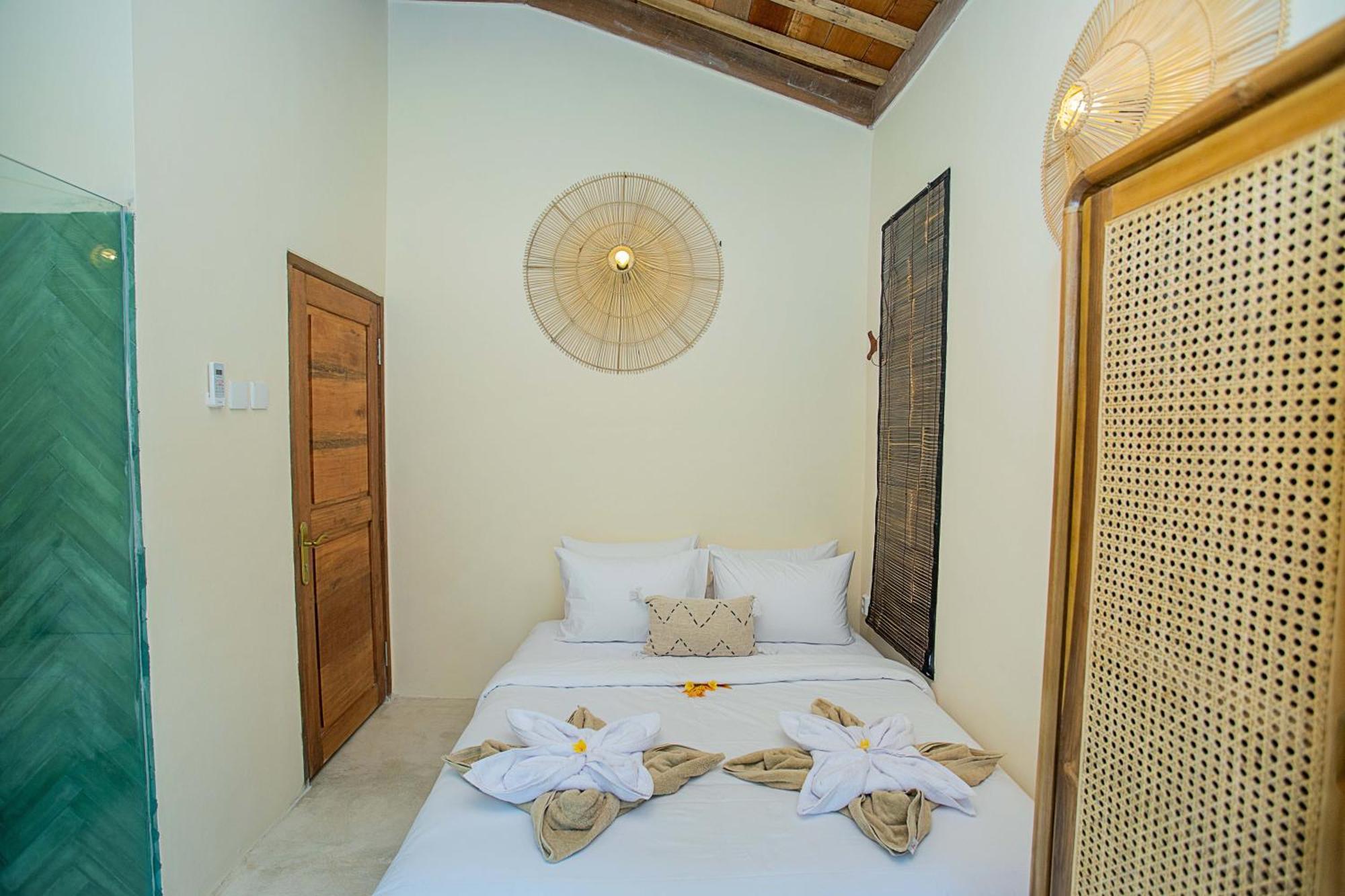 Sunset House Ceningan, 10 Person Beachview Private Villa Nusa Lembongan  Exterior photo